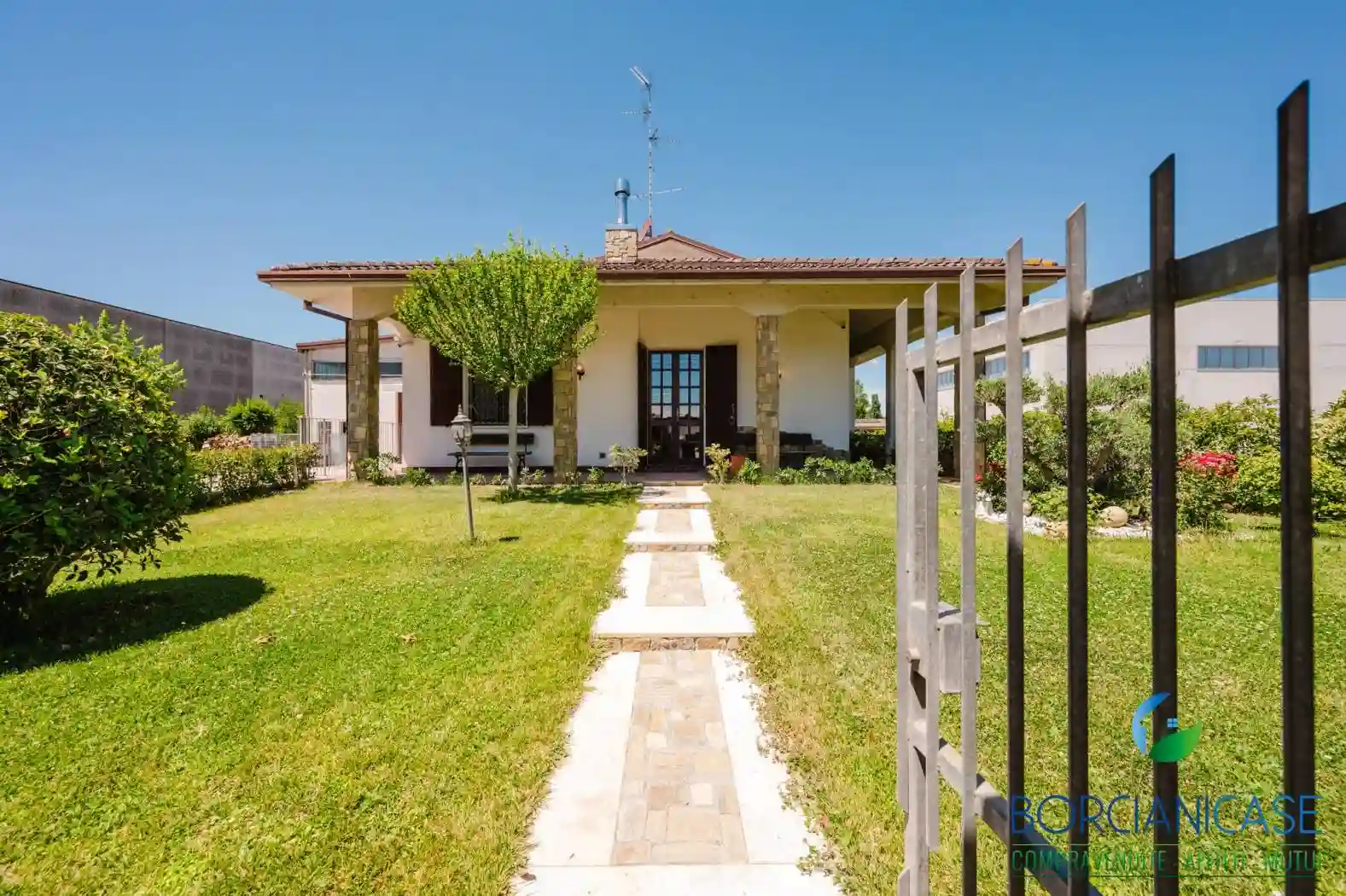 Villa - foto 5