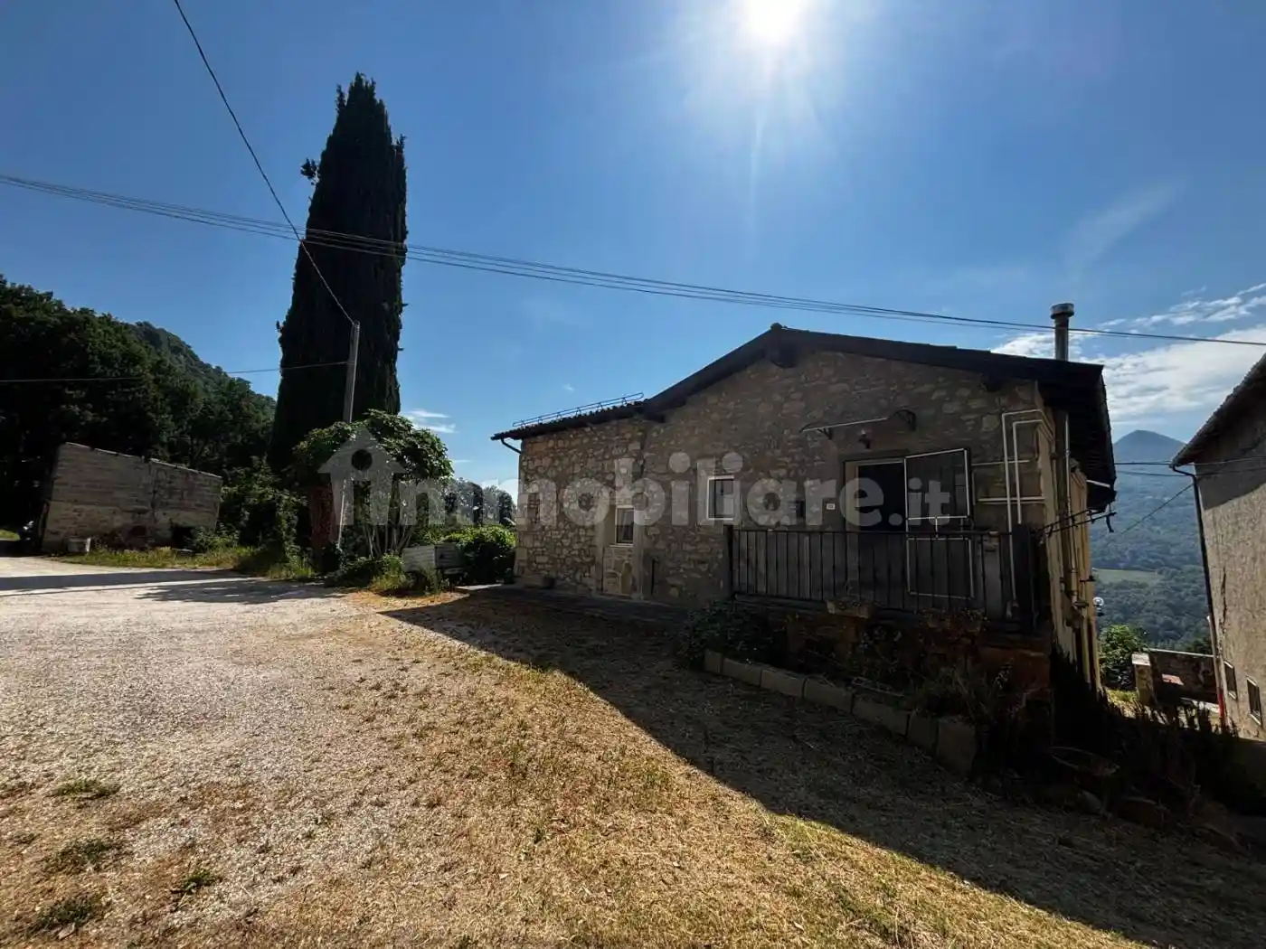 Casa indipendente in vendita a Vergato
