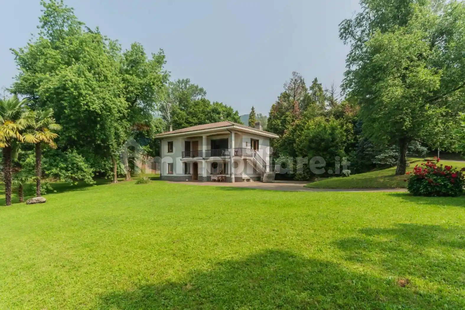 Villa in vendita a Saltrio