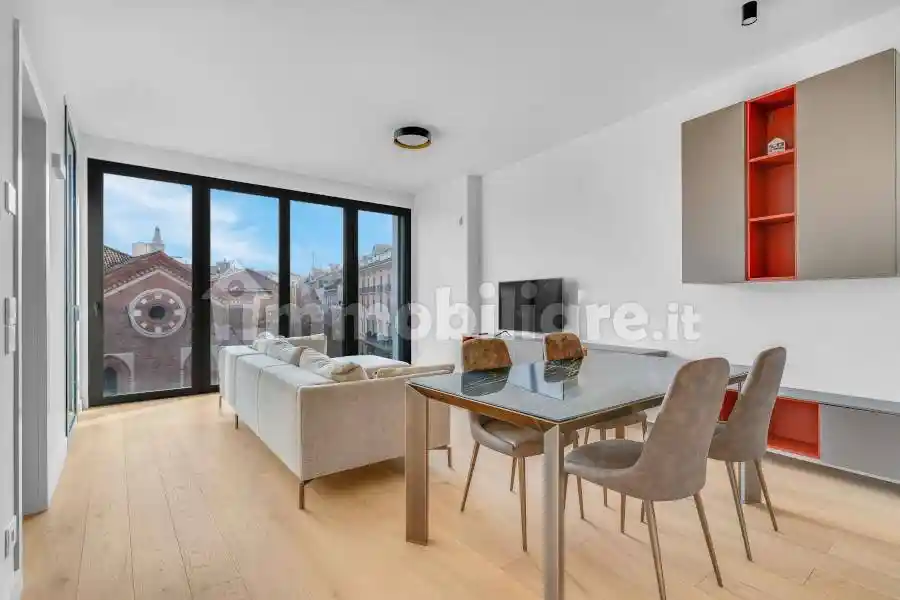 Appartamento in vendita a Milano