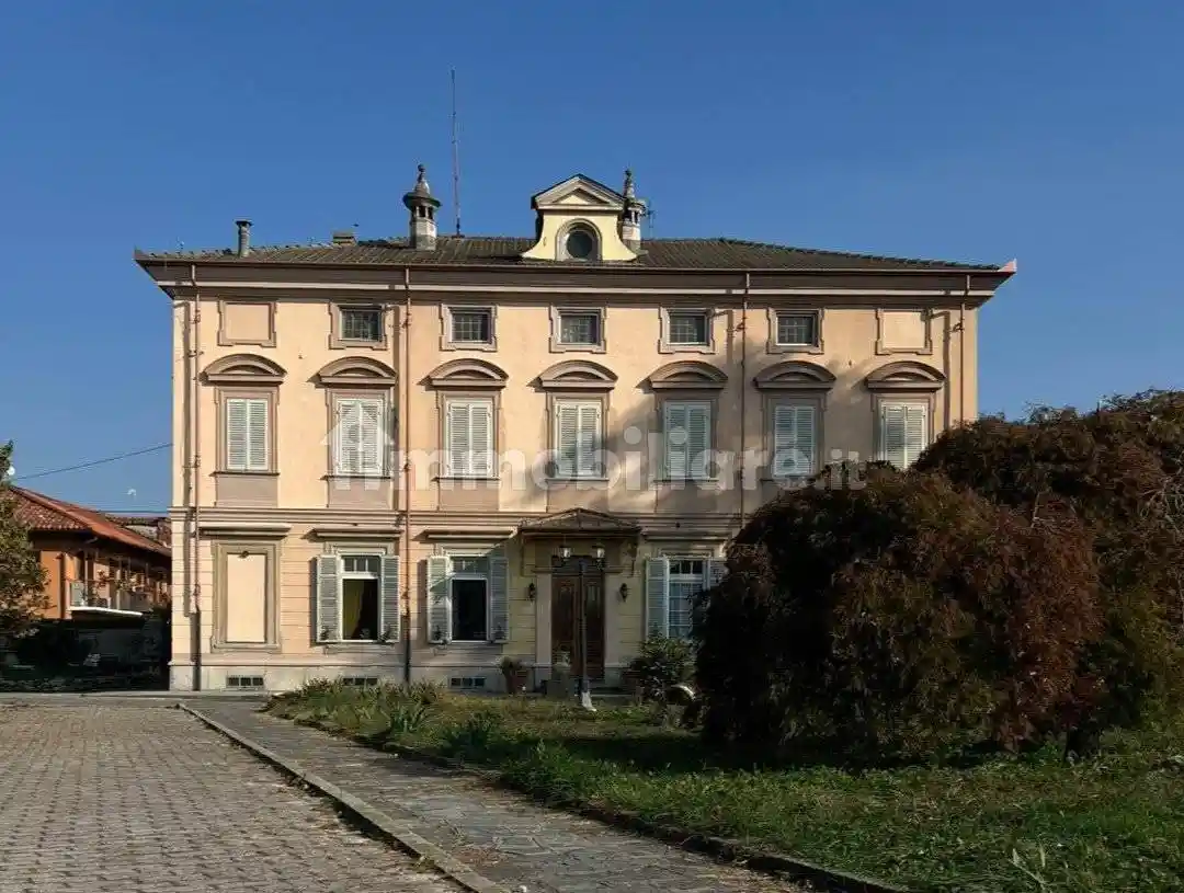 Villa in vendita a Pinerolo