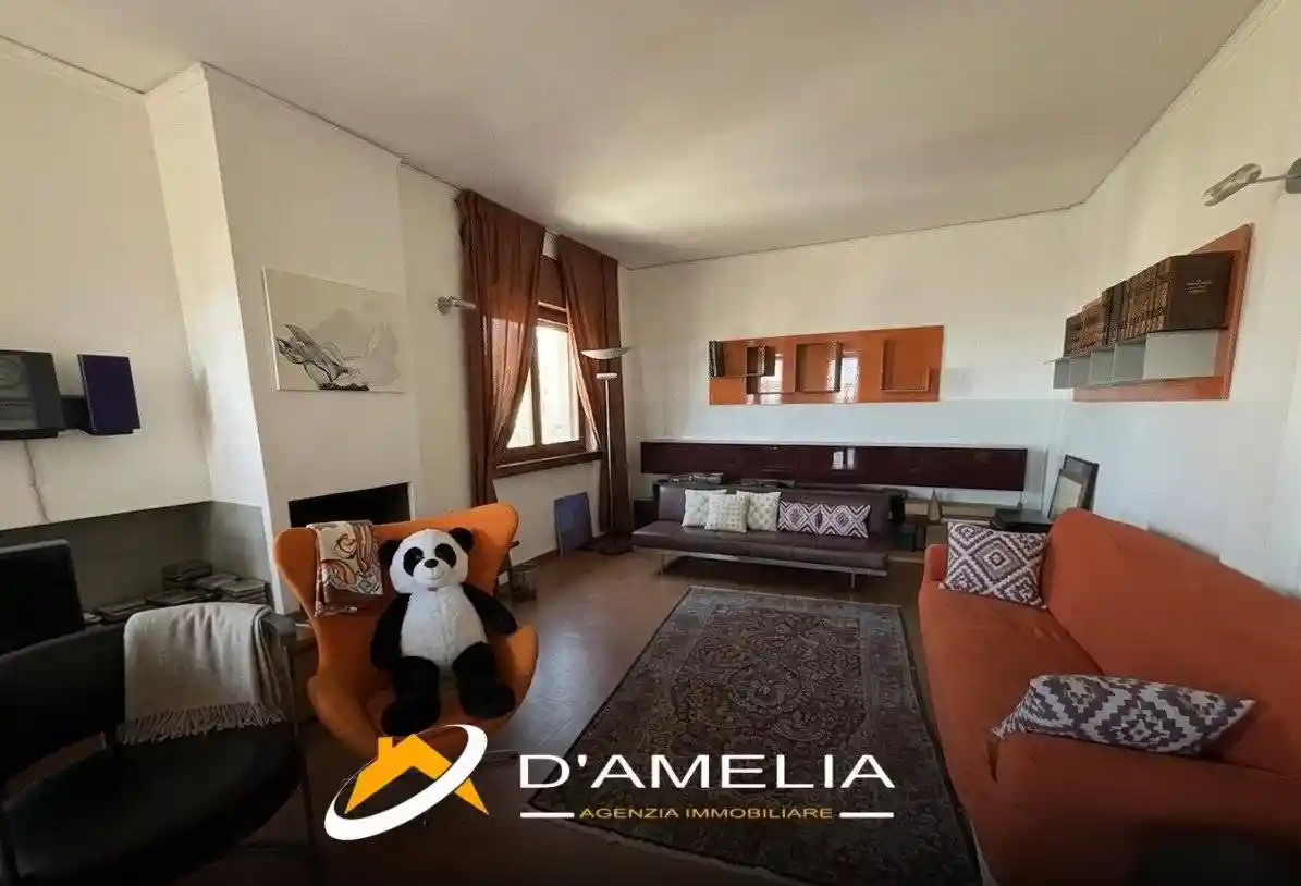 Appartamento in vendita a Salerno