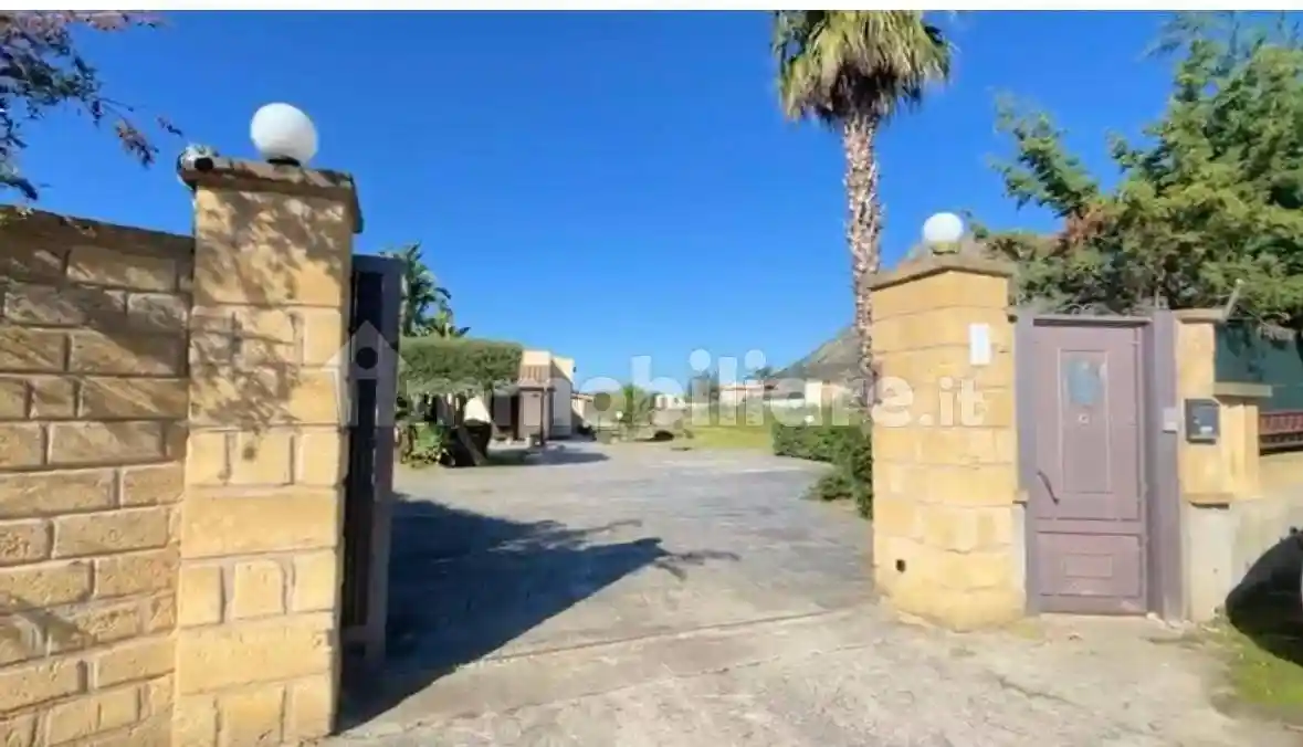 Villa in vendita a Terrasini