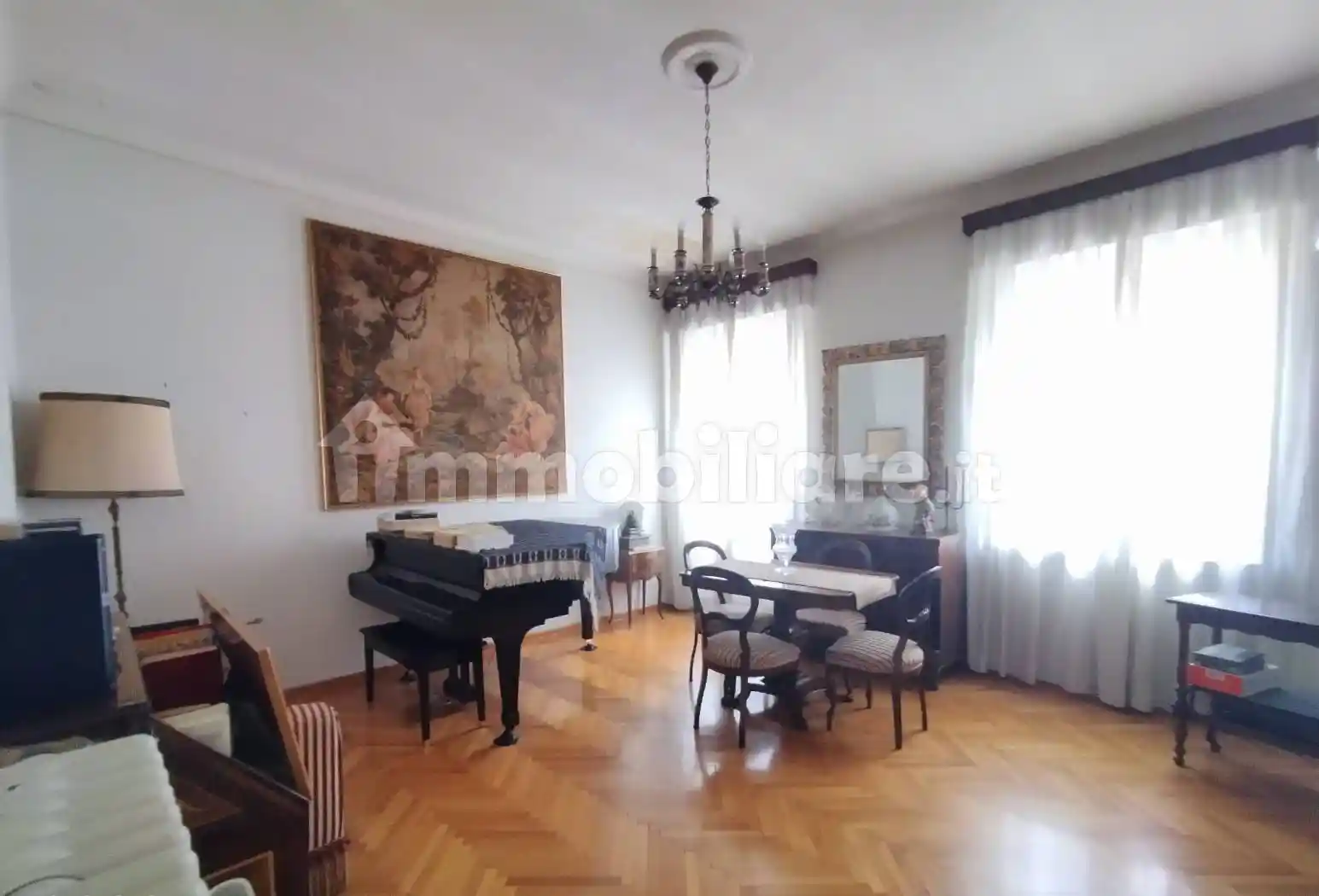 Appartamento in vendita a Trieste