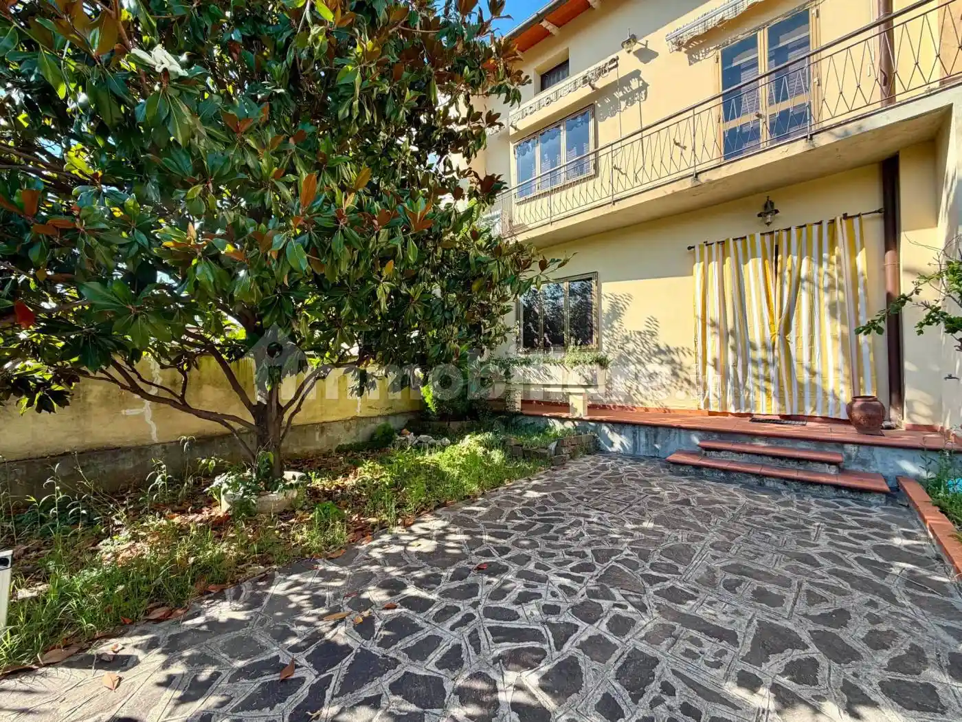 Casa indipendente in vendita a Sesto Fiorentino