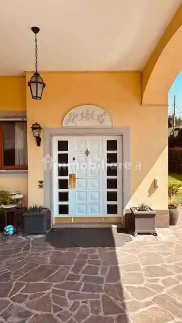 Villa in vendita a Fino Mornasco