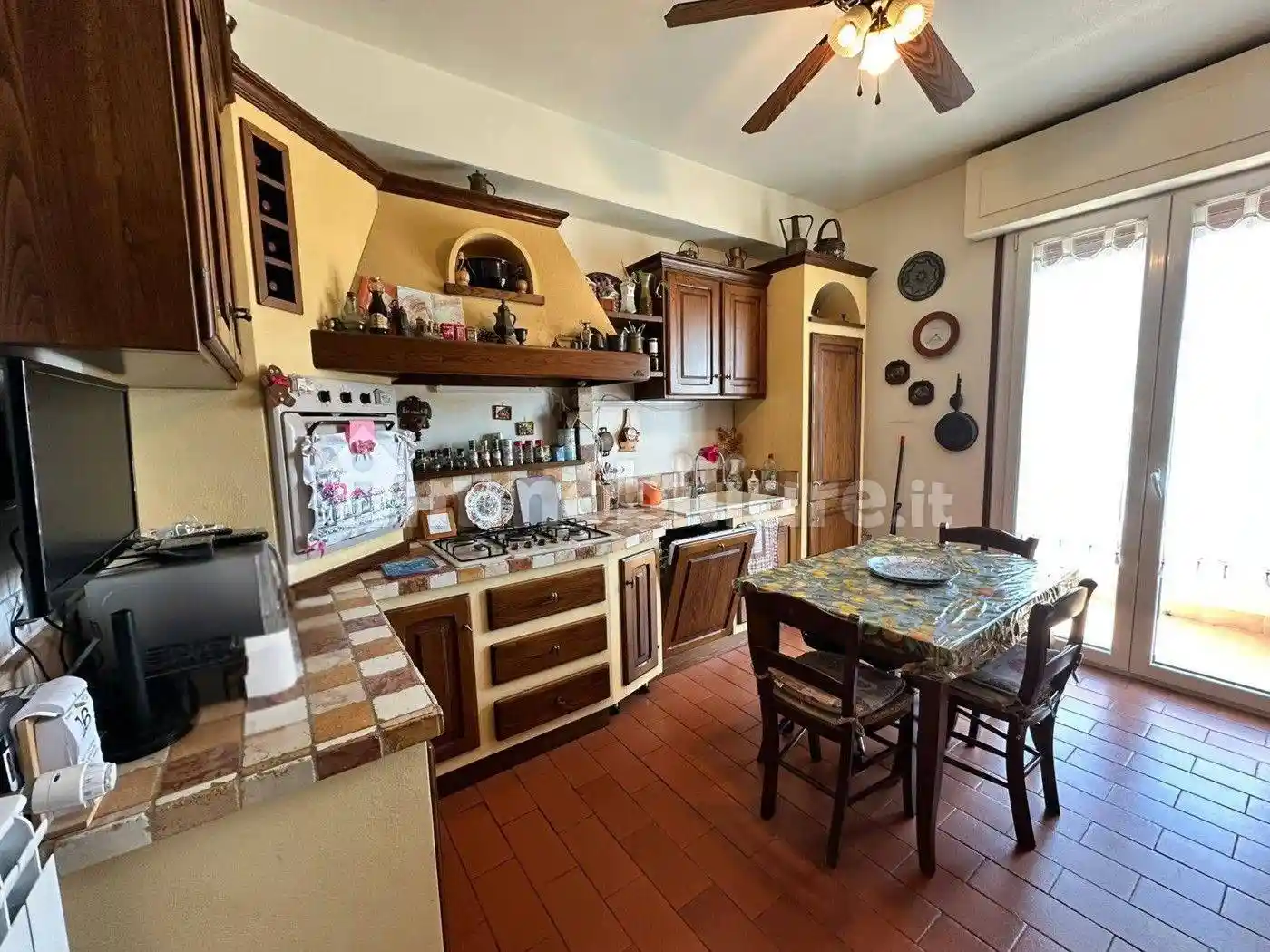 Appartamento in vendita a Livorno