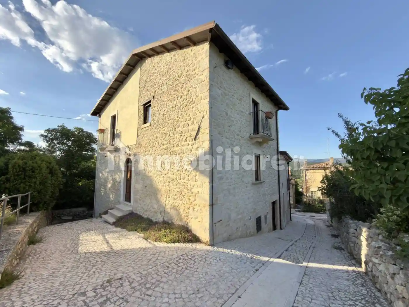 Casa indipendente in vendita a Fagnano Alto