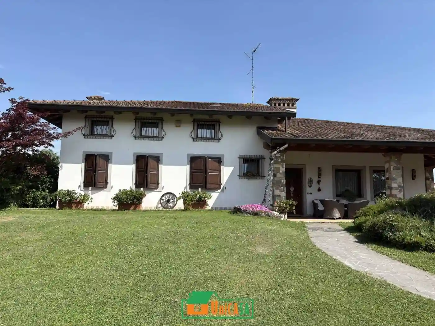 Villa - foto 2