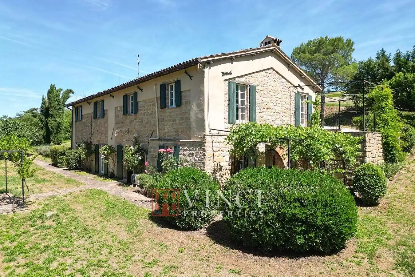 Rustico - Casale in vendita a Camerino