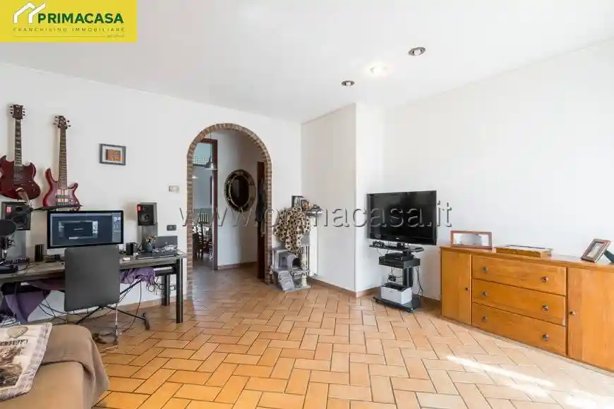 Appartamento in vendita a Correggio