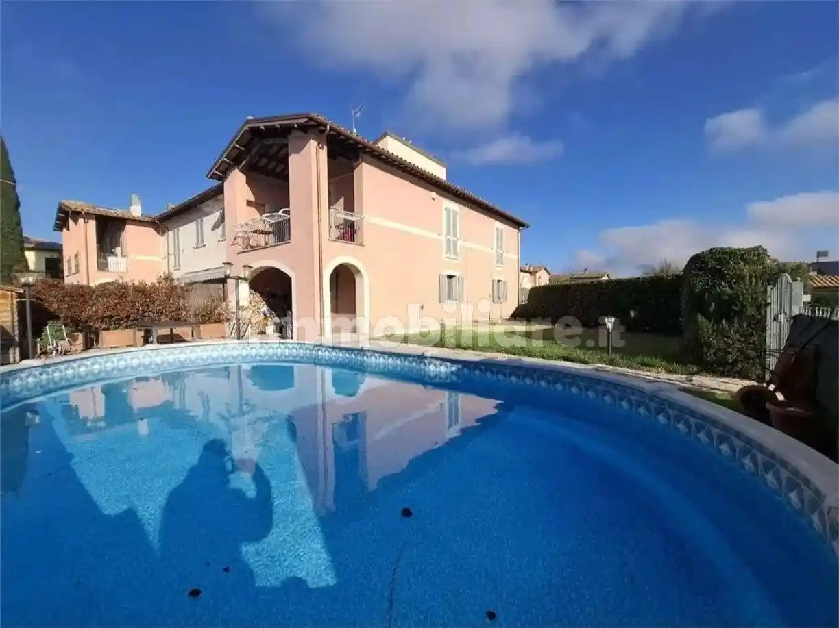 Villa in vendita a Spoleto