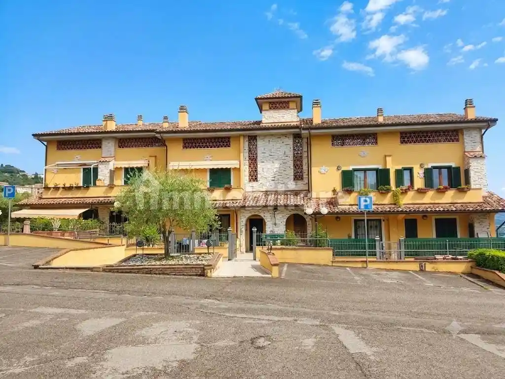 Appartamento in vendita a Narni