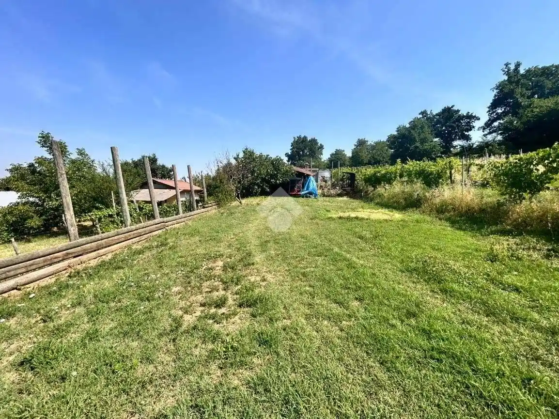 Rustico - Casale in vendita a Tortona