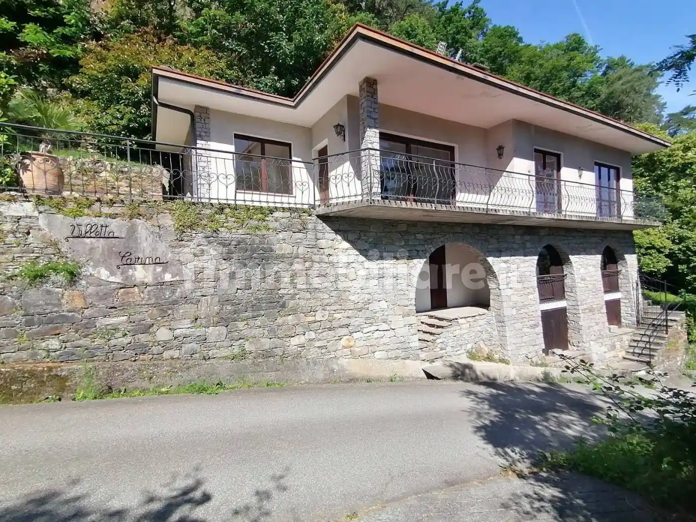 Casa indipendente in vendita a Cannobio
