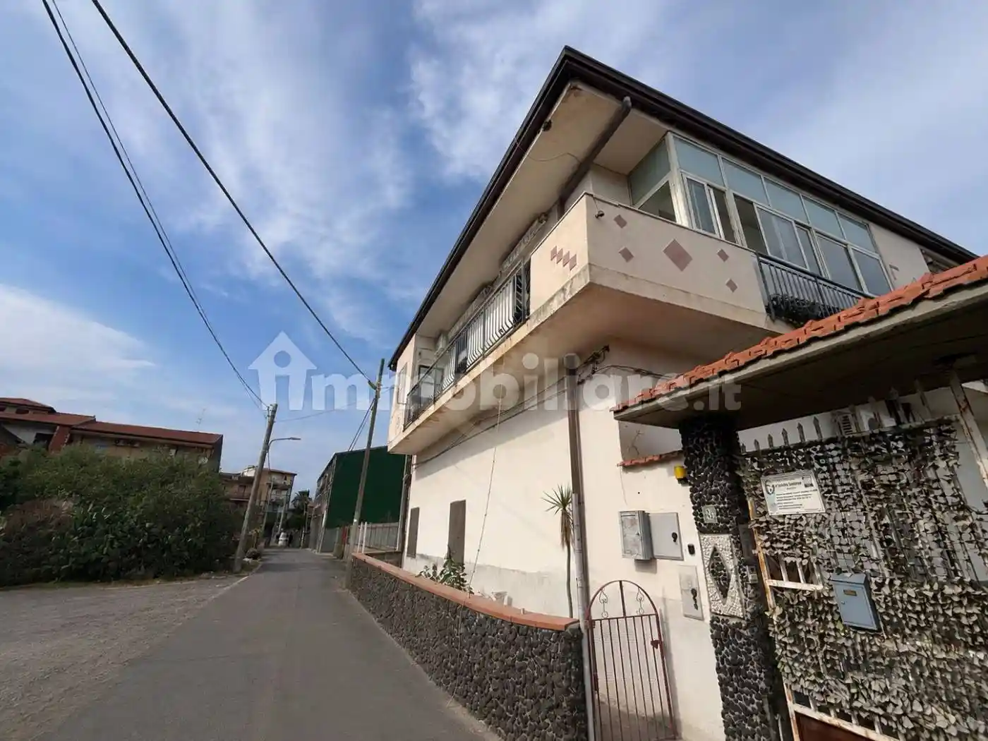 Villa in vendita a Camporotondo Etneo