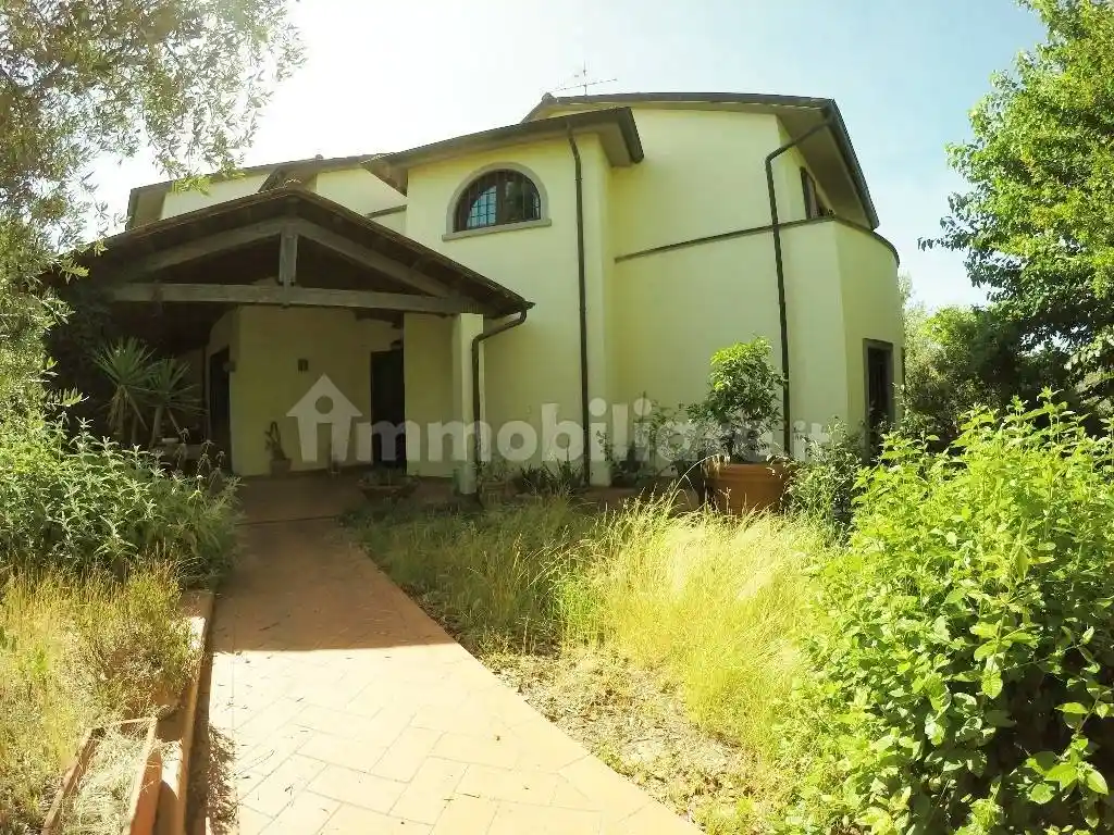 Villa in vendita a Poggio a Caiano