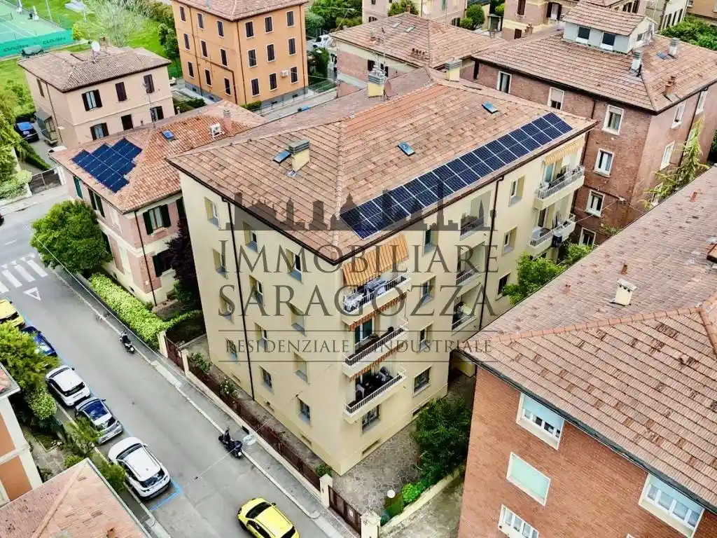 Appartamento in vendita a Bologna