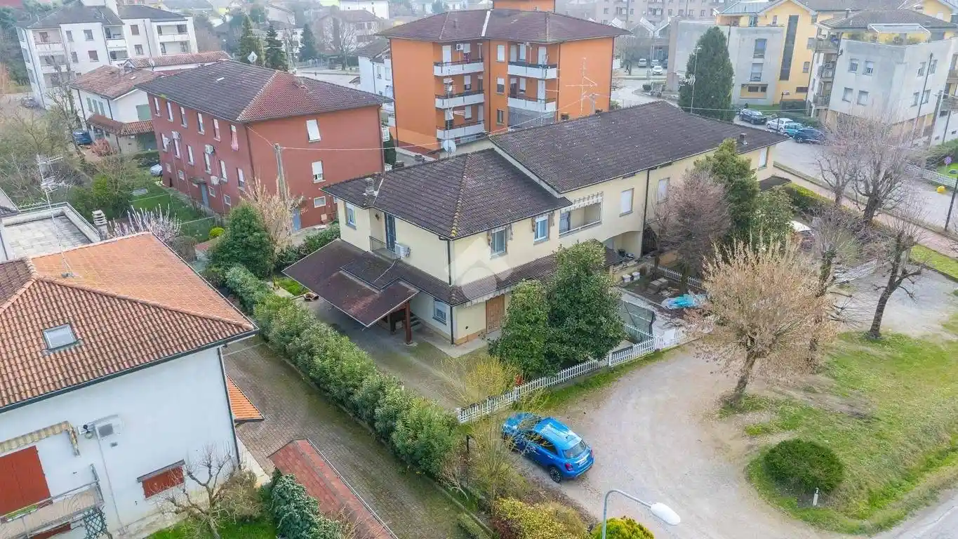 Villetta a schiera in vendita a Campegine
