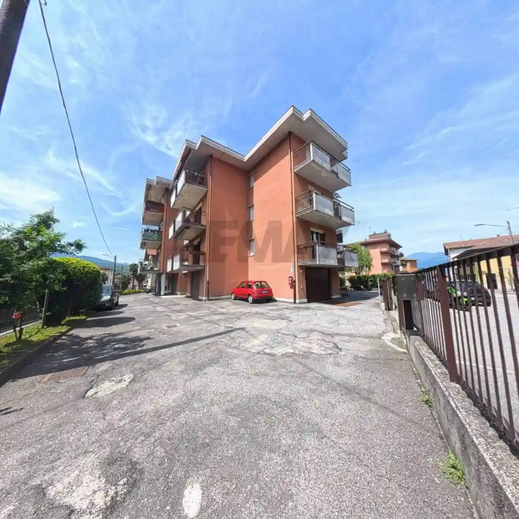 Appartamento in vendita a Luino