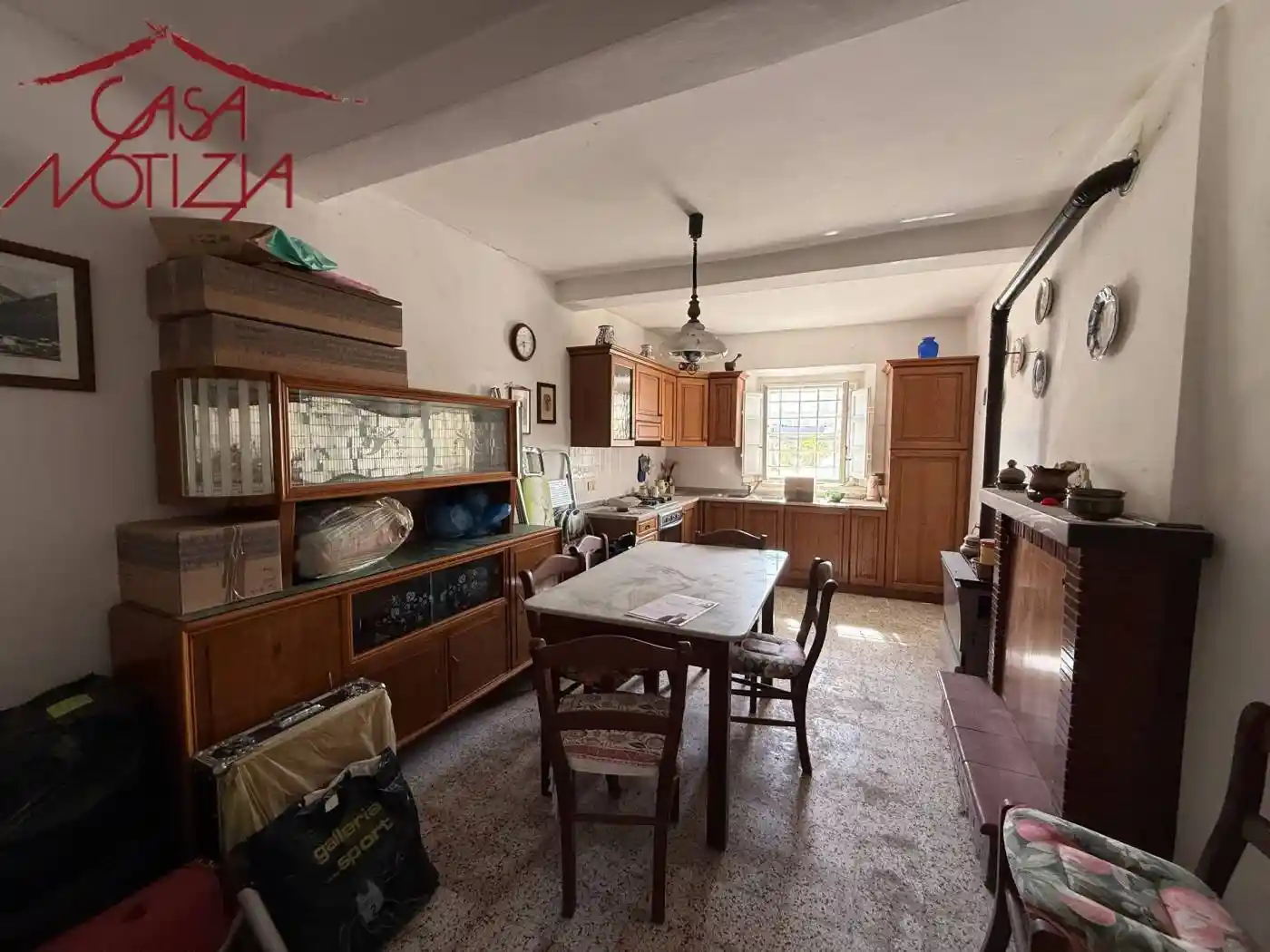 Rustico - Casale in vendita a Lucca