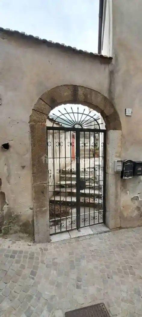 Casa indipendente in vendita a Solopaca