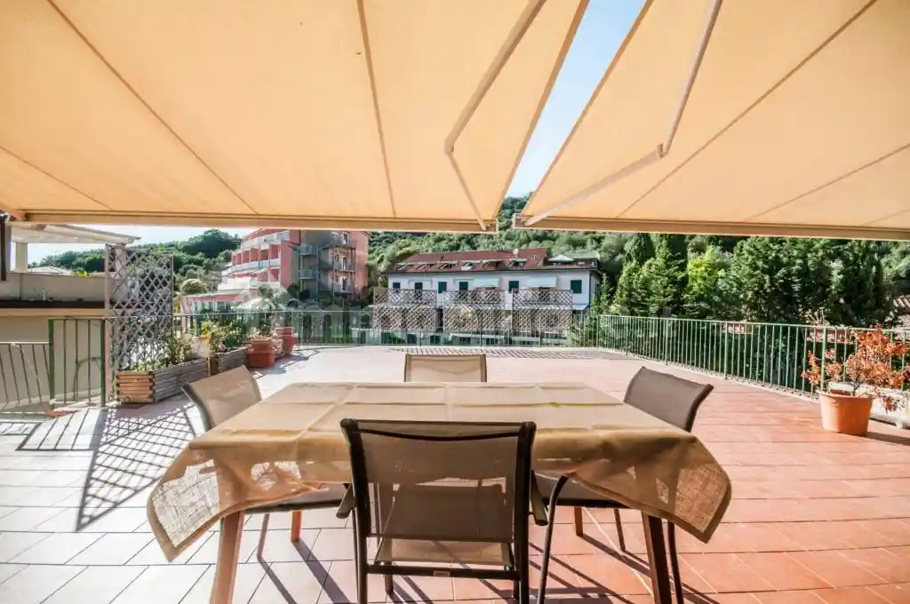 Appartamento in vendita a Lerici