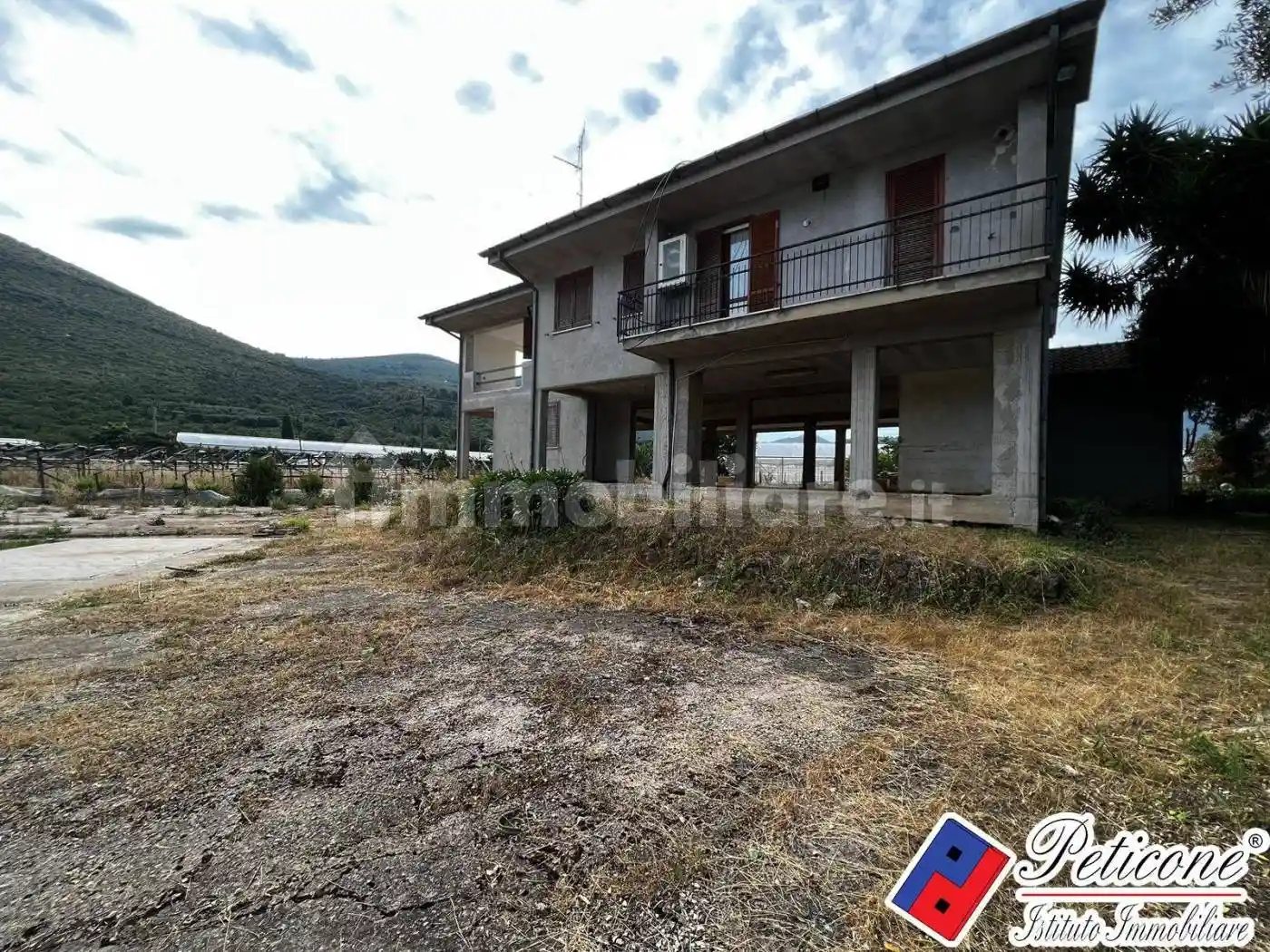 Villa in vendita a Fondi