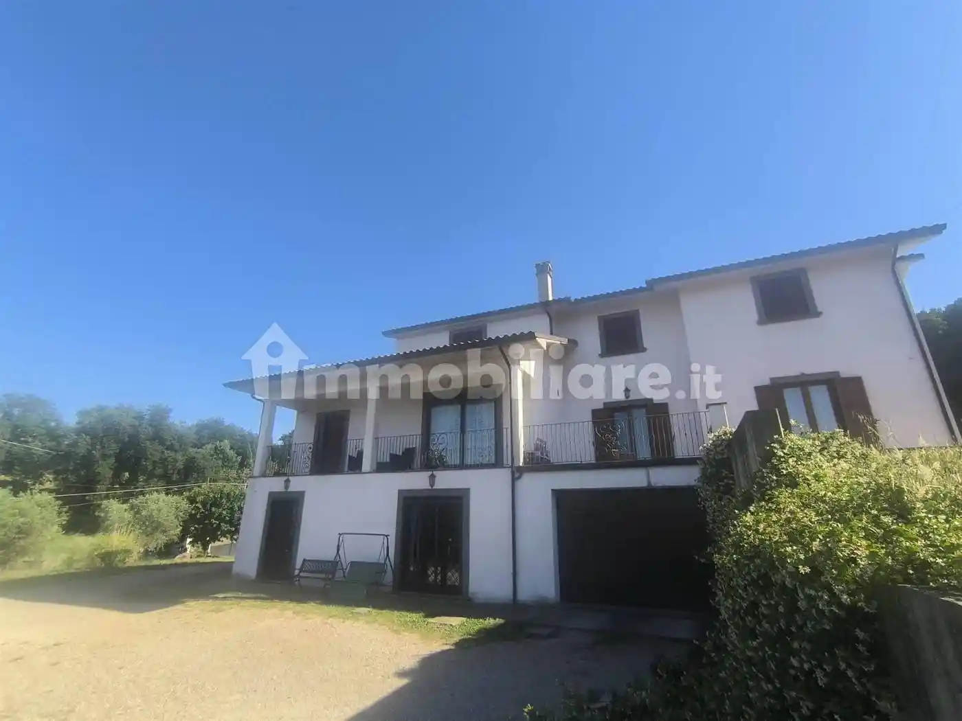 Villa in vendita a Montefiascone