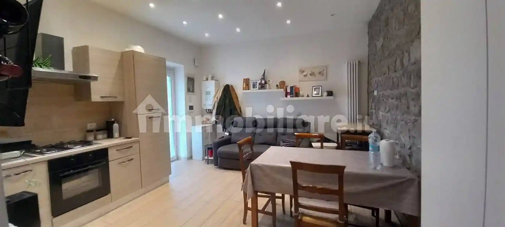Casa indipendente in vendita a Montefiascone