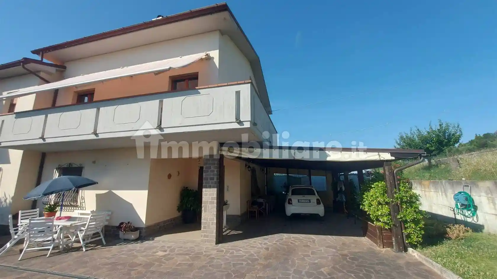 Casa indipendente in vendita a Ostra