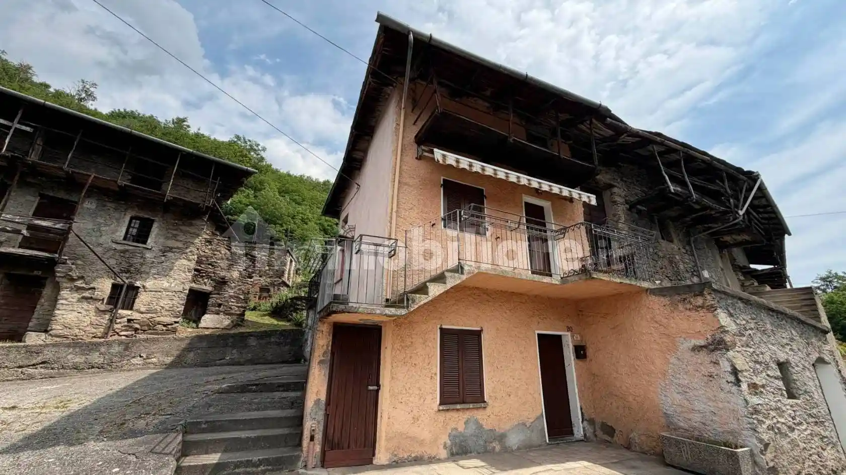 Casa indipendente in vendita a Montagna in Valtellina