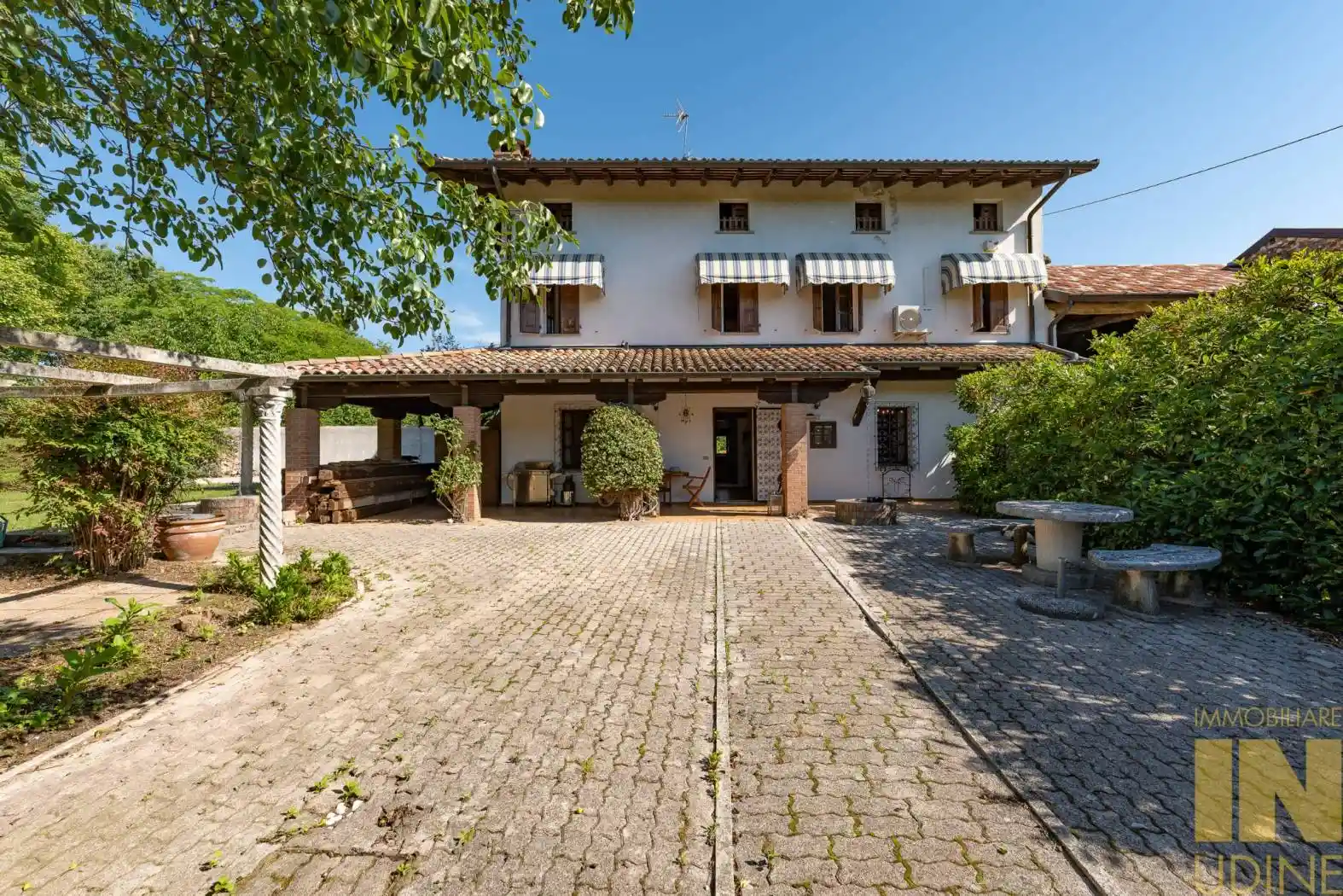 Villa in vendita a Pagnacco