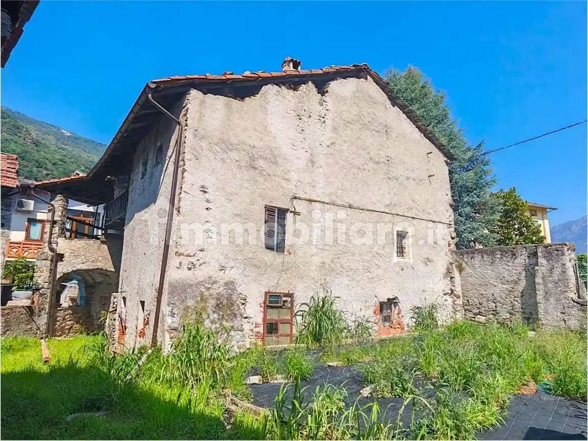 Rustico - Casale in vendita a Tavagnasco
