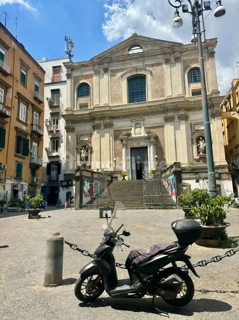 Appartamento in affitto a Napoli