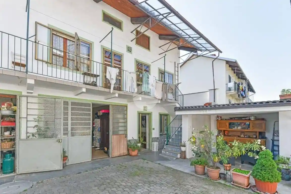 Casa indipendente in vendita a Giaveno