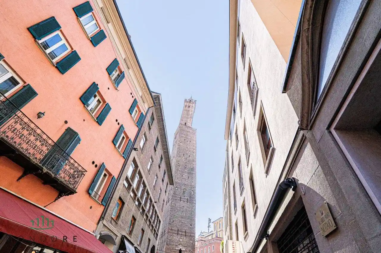 Appartamento in vendita a Bologna