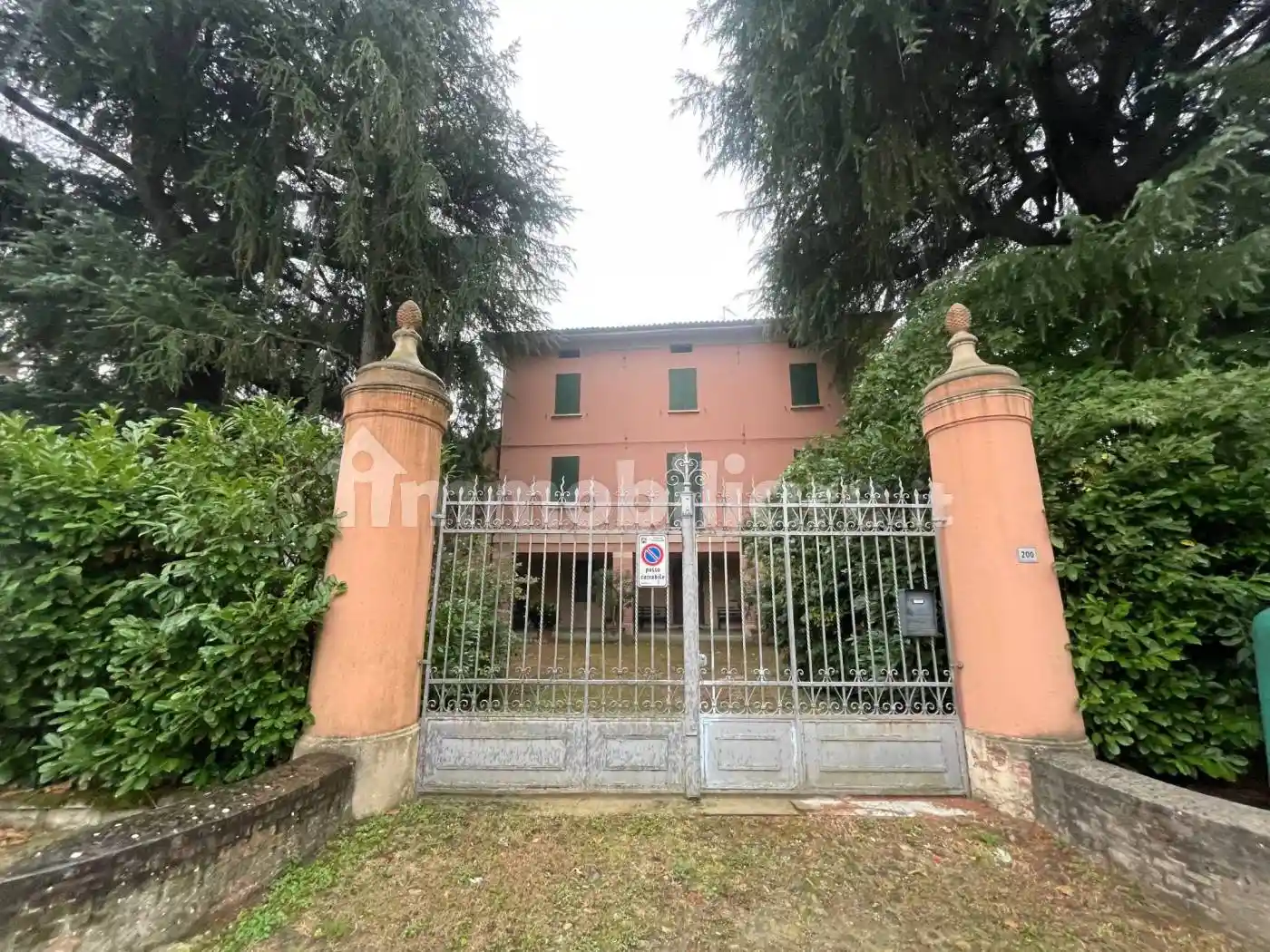 Villa in vendita a Valsamoggia