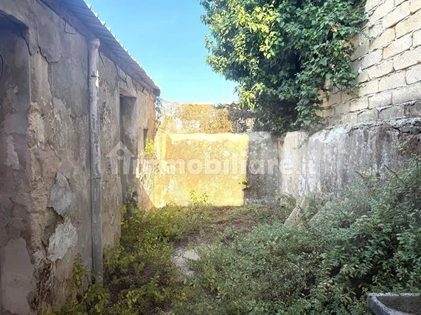 Casa indipendente in vendita a Floridia