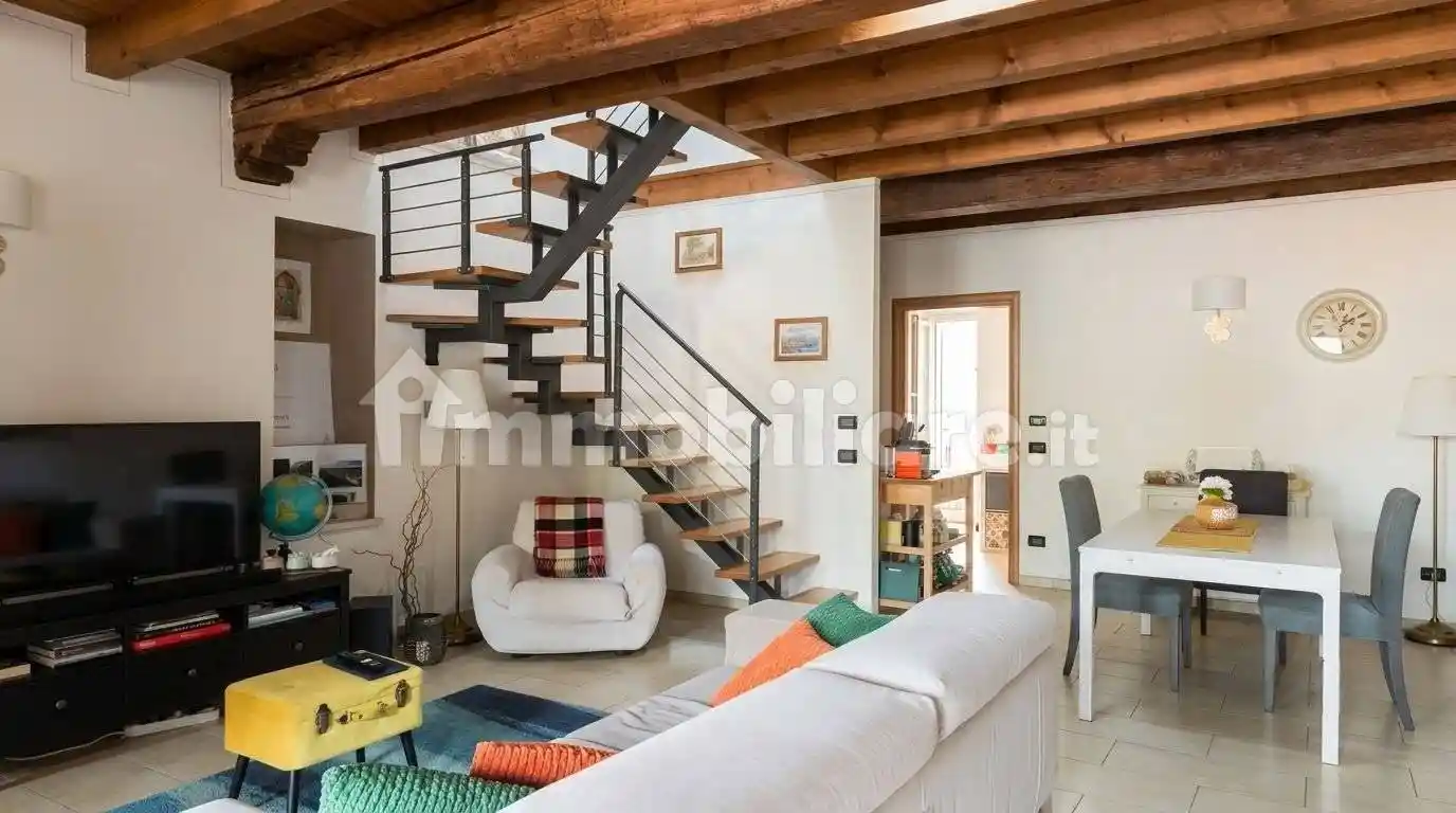 Appartamento in vendita a Nave