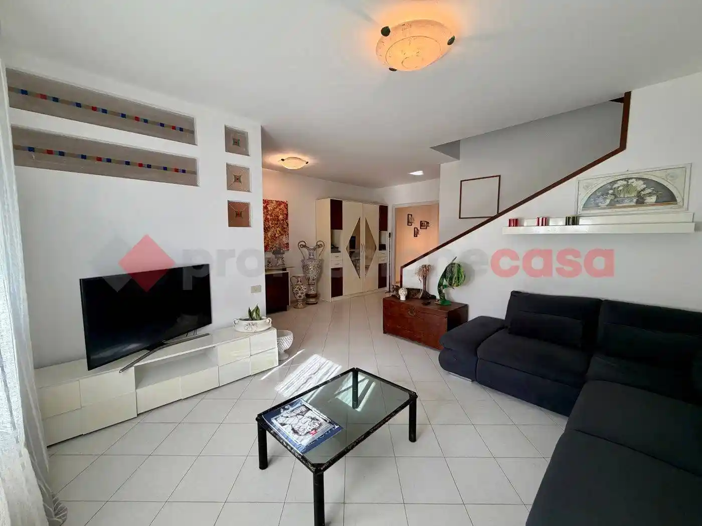 Casa indipendente in vendita a Capraia e Limite