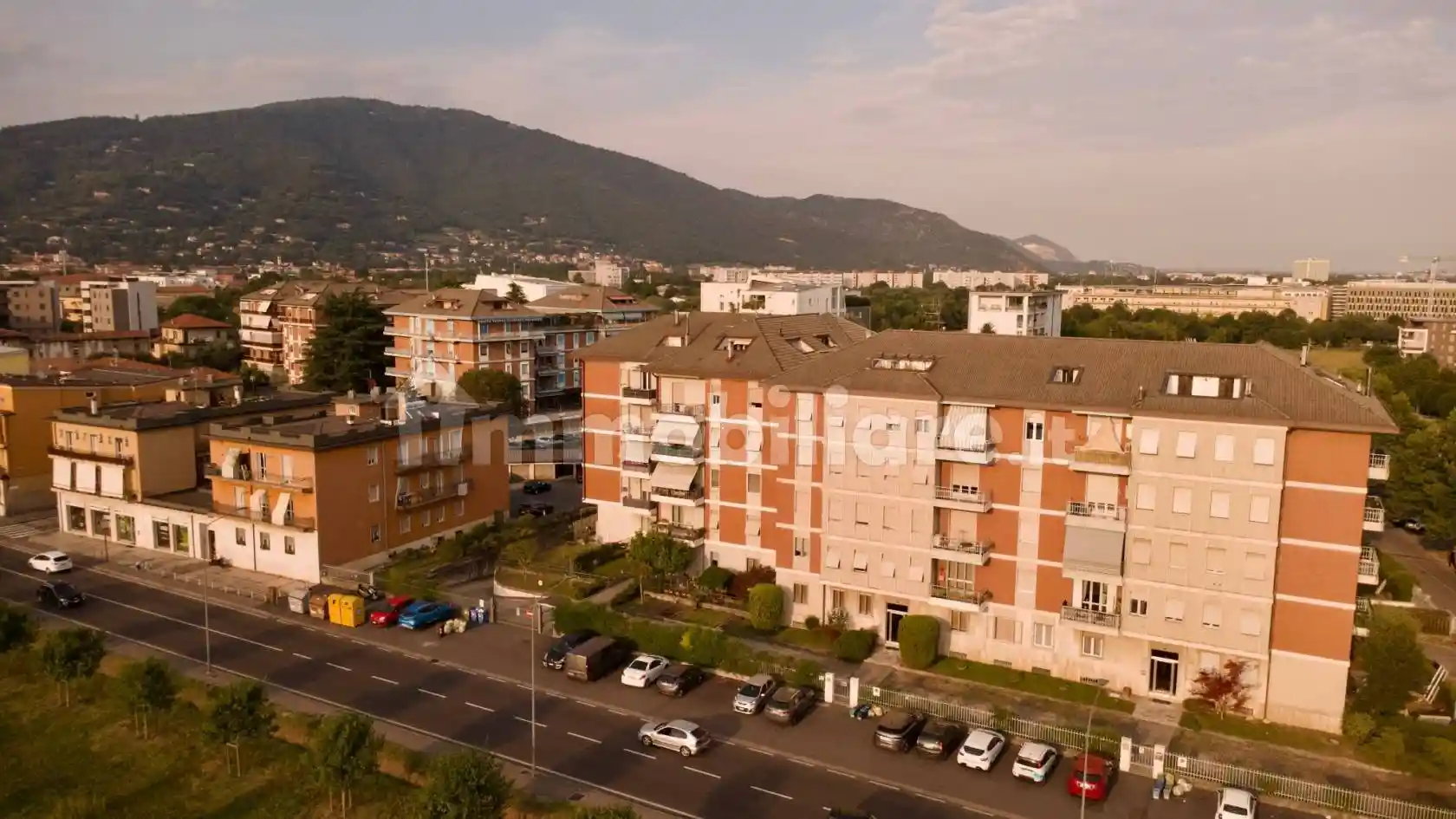 Appartamento in vendita a Brescia
