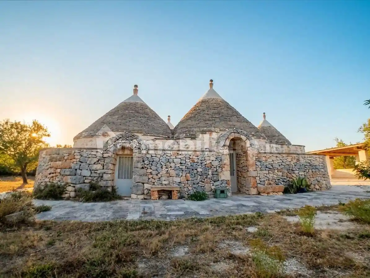 Rustico - Casale in vendita a Ostuni