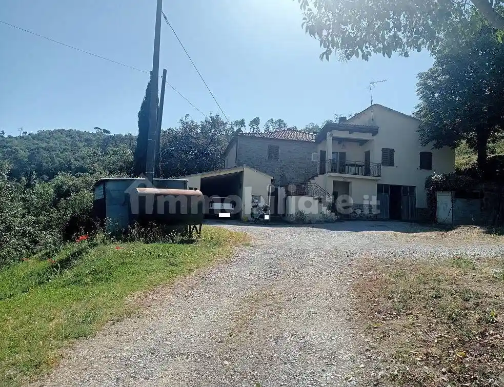 Villa in vendita a Cortona