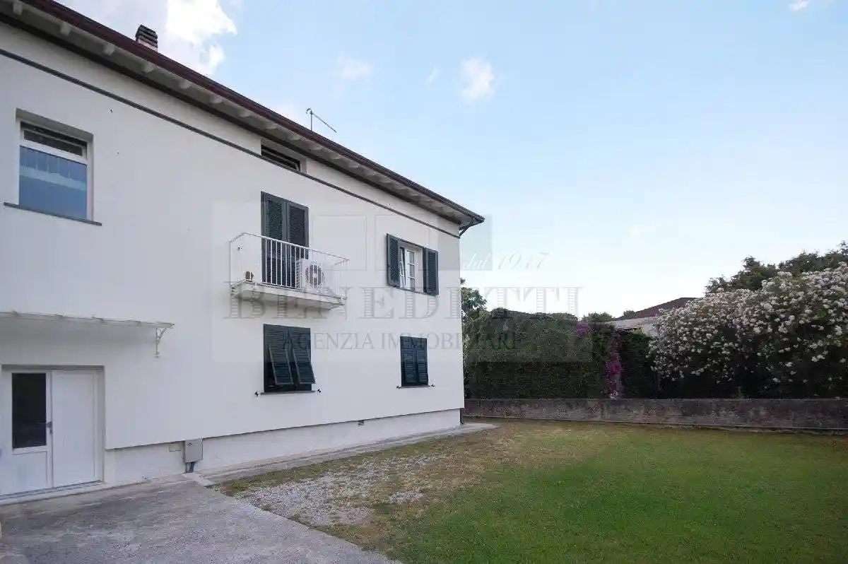 Appartamento in vendita a Forte dei Marmi