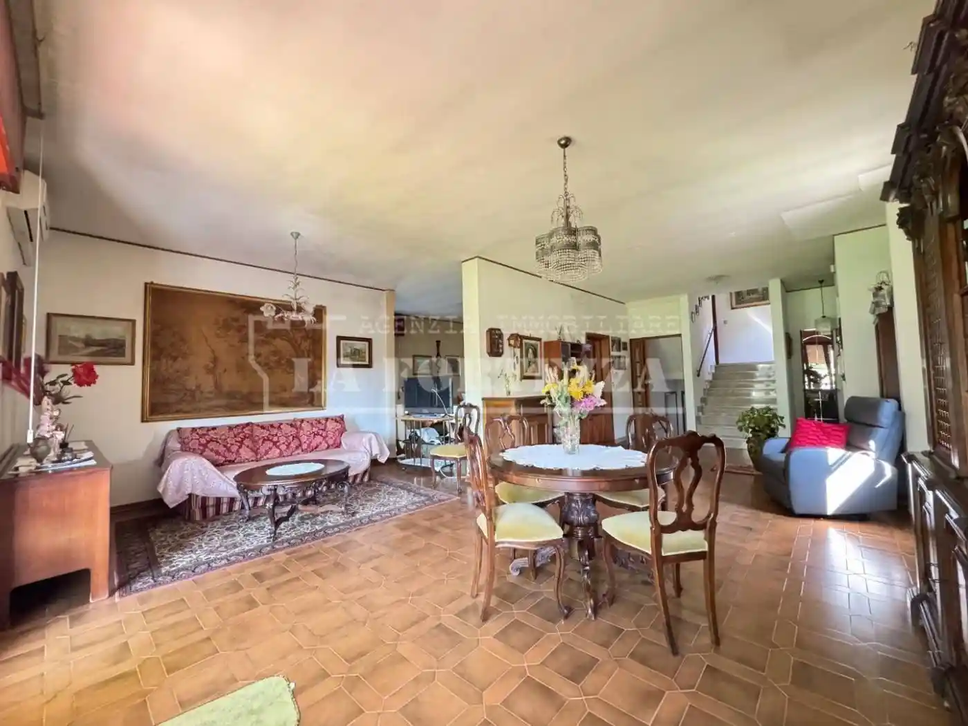 Villa in vendita a Pisa