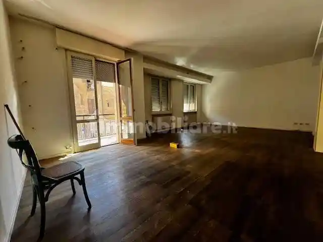 Appartamento in vendita a Piacenza