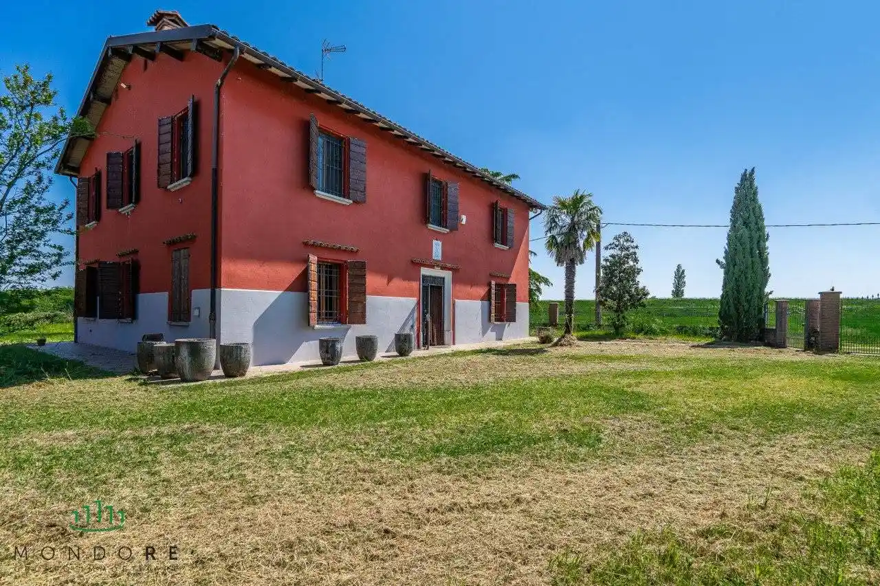 Villa in vendita a Crevalcore