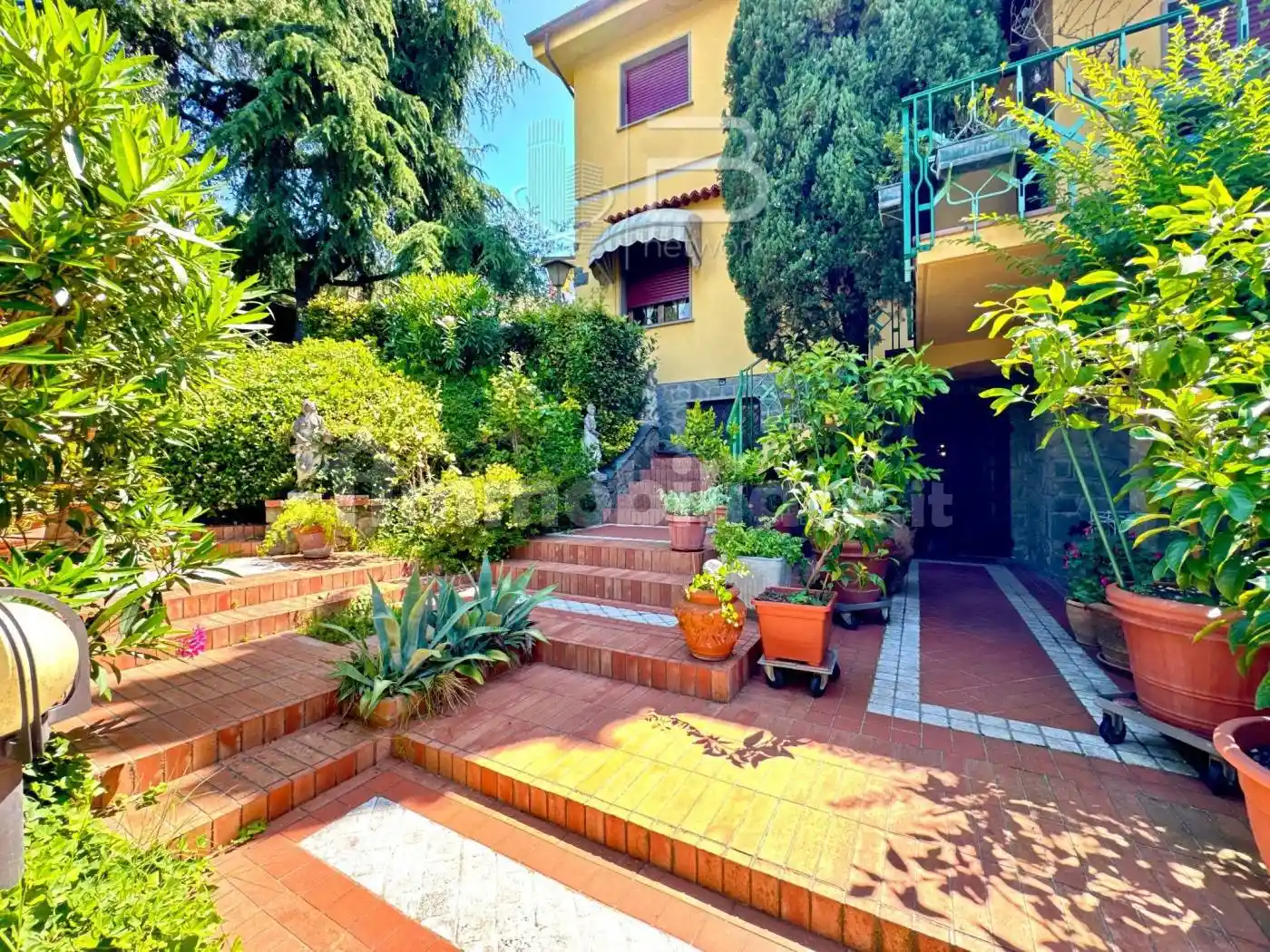 Villa in vendita a Monsummano Terme