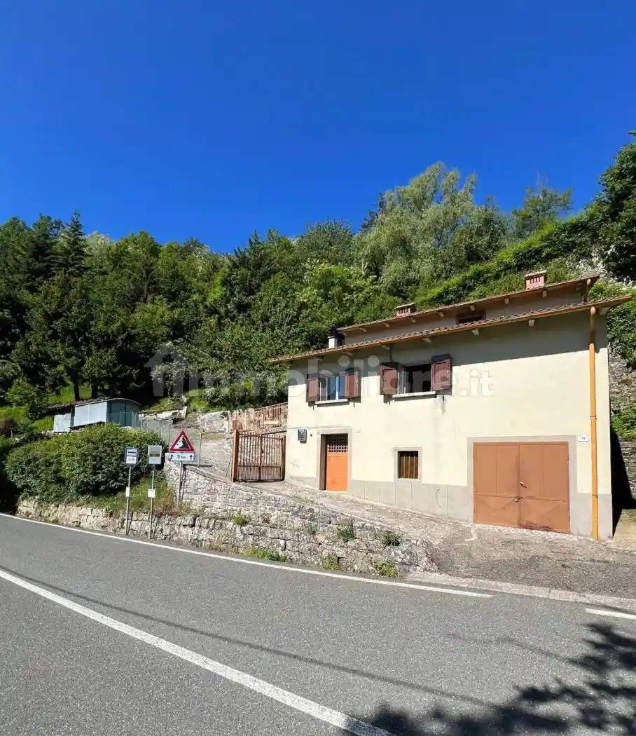Casa indipendente in vendita a Firenzuola